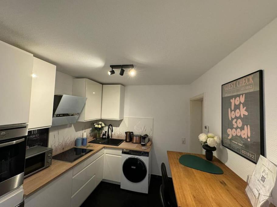 2 Raum City-Apartment 5Min Zum Hbf Grupello-2 Düsseldorf Zewnętrze zdjęcie